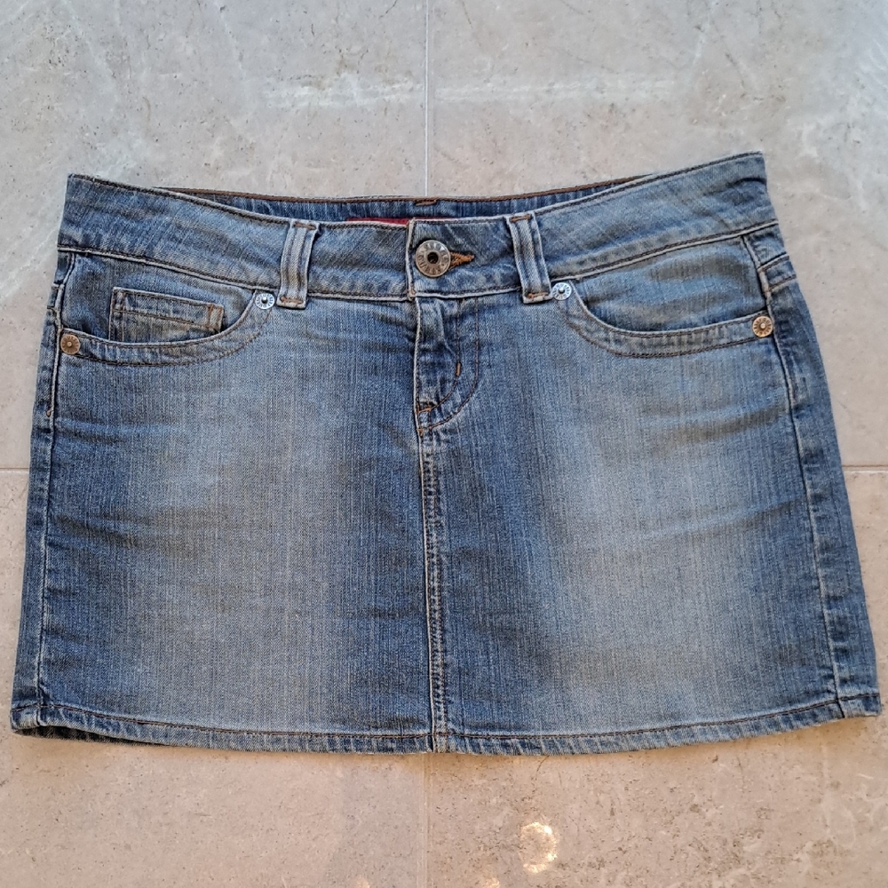 NWOT Guess Blue Denim Skirt